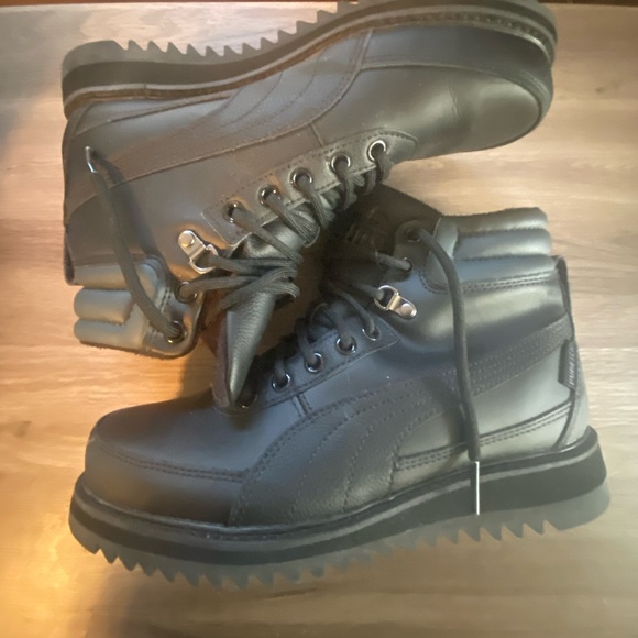 Pumas Men Desierto v2 lace up boot main image 4